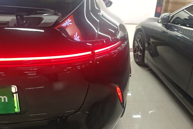 Used Avatr 11 2025 Ultra Extended-Range Edition Right Rear Taillight