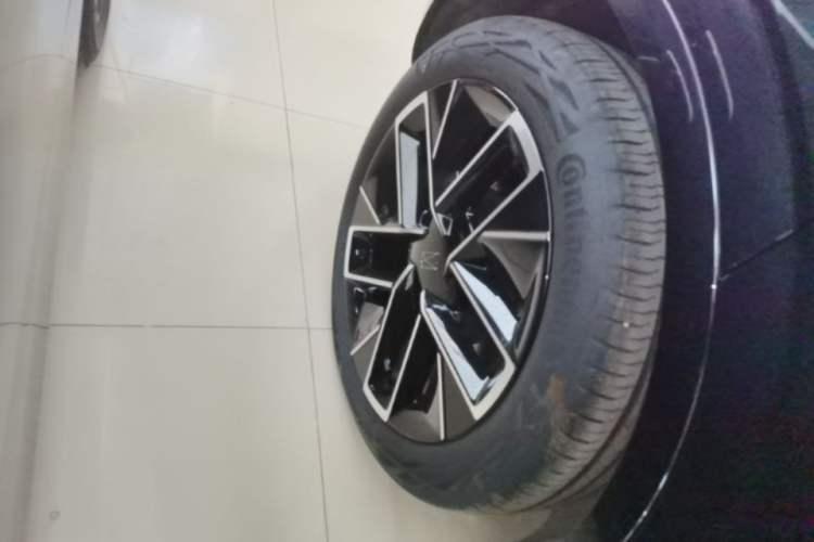 Used Avatr 11 2025 Max Pure Electric Edition Right Rear Wheel Hub