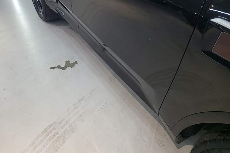 Used Avatr 11 2025 Year Updated Max Extended-Range Version Right Side Sill