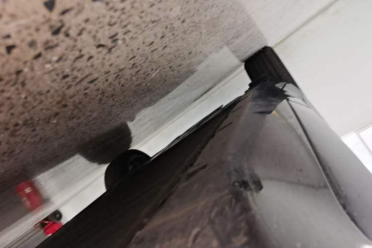 Used Avatr 11 2025 Ultra Extended-Range Edition Right Side Sill