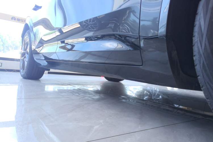 Used Avatr 11 2025 Year Updated Max Extended-Range Version Right Side Sill