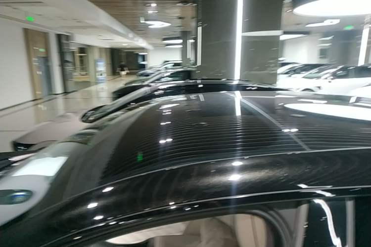 Used Avatr 11 2025 Max All-Electric Four-Wheel Drive Roof