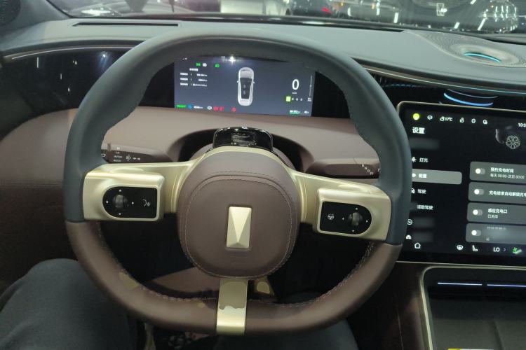 Used Avatr 11 2025 Night Rider Edition Steering Wheel