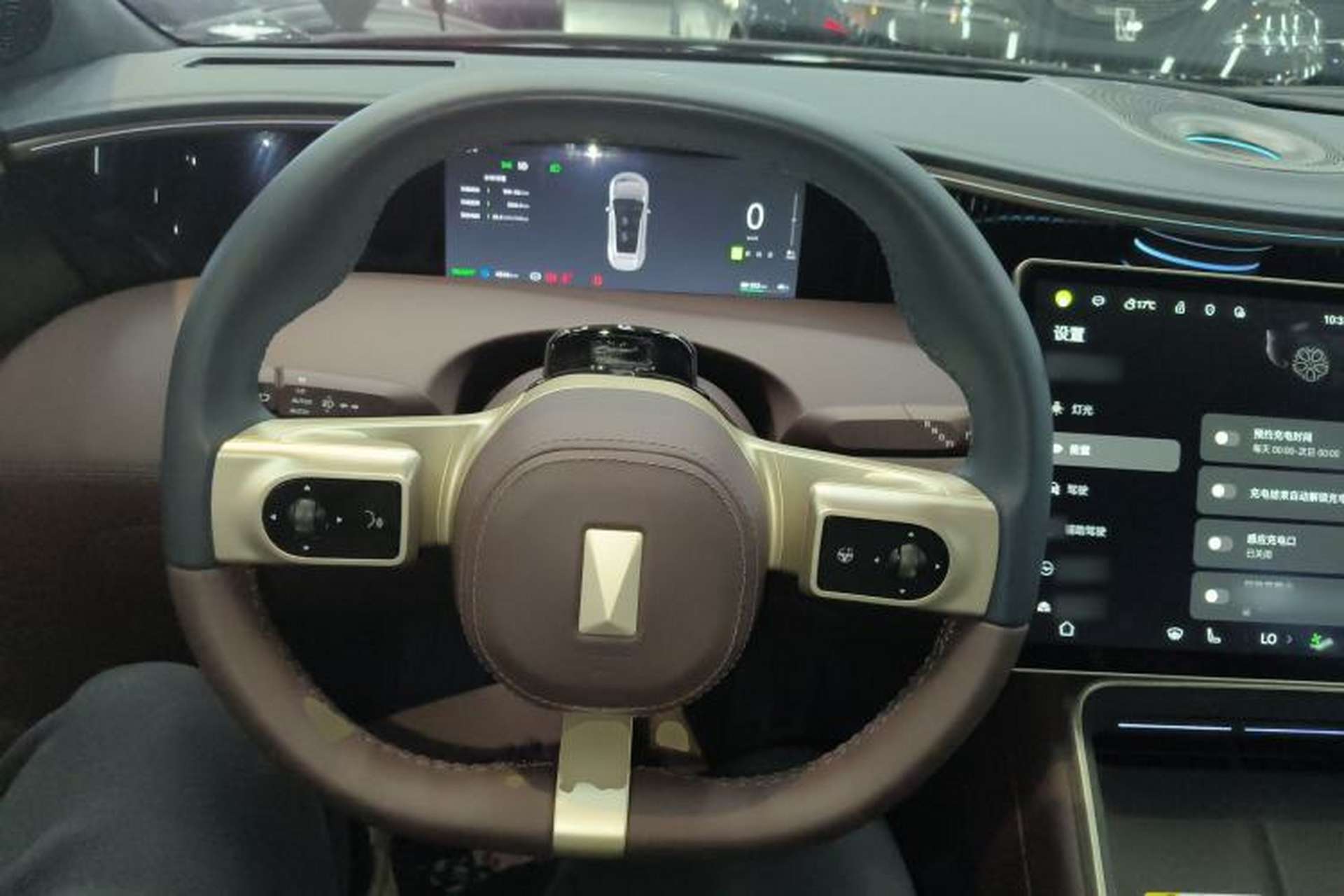 Used Avatr 11 2025 Night Rider Edition Steering Wheel