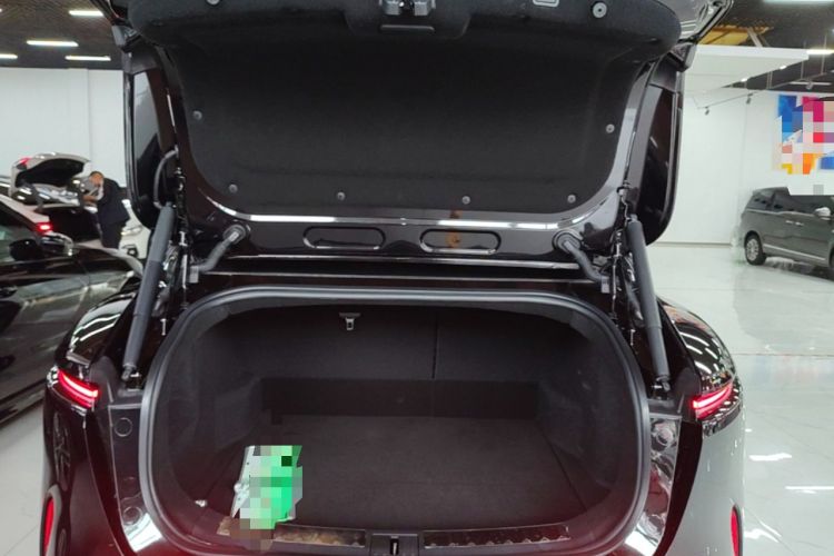 Used Avatr 11 2025 Year Updated Max Extended-Range Version Trunk