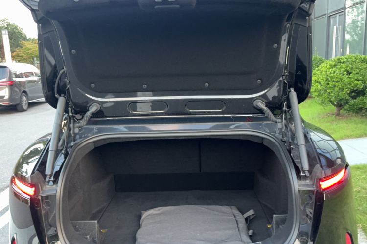 Used Avatr 11 2025 Ultra Extended-Range Edition Trunk