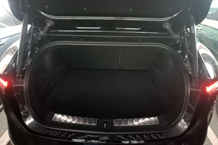 Used Avatr 11 2025 Year Updated Max Extended-Range Version Trunk