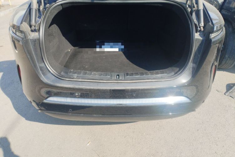 Used Avatr 11 2025 Ultra Extended-Range Edition Trunk