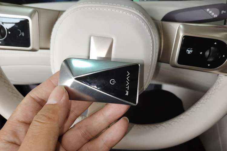 Used Avatr 11 2025 Year Updated Max Extended-Range Version Vehicle Key