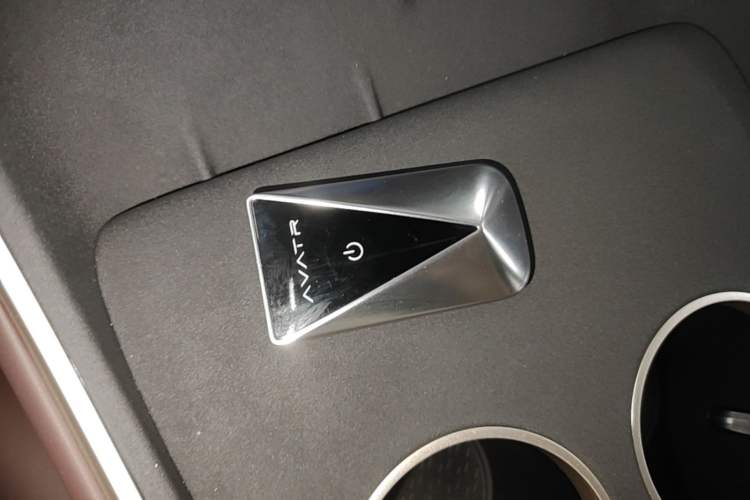Used Avatr 11 2025 Max Extended-Range Edition Interior 1