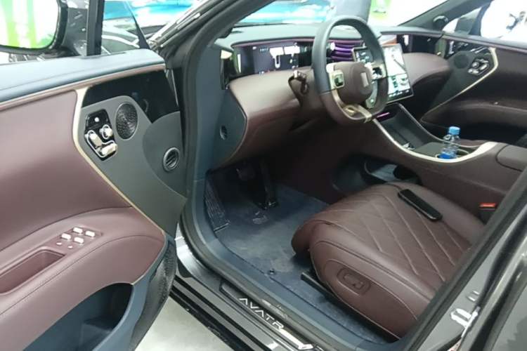 Used Avatr 11 2025 Max All-Electric Four-Wheel Drive Driver Seat