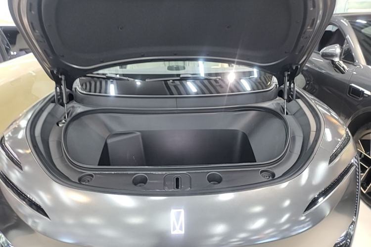 Used Avatr 11 2025 Night Rider Edition Engine Bay