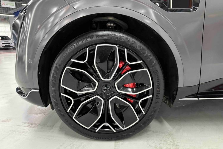 Used Avatr 11 2025 Night Rider Edition Exterior 2