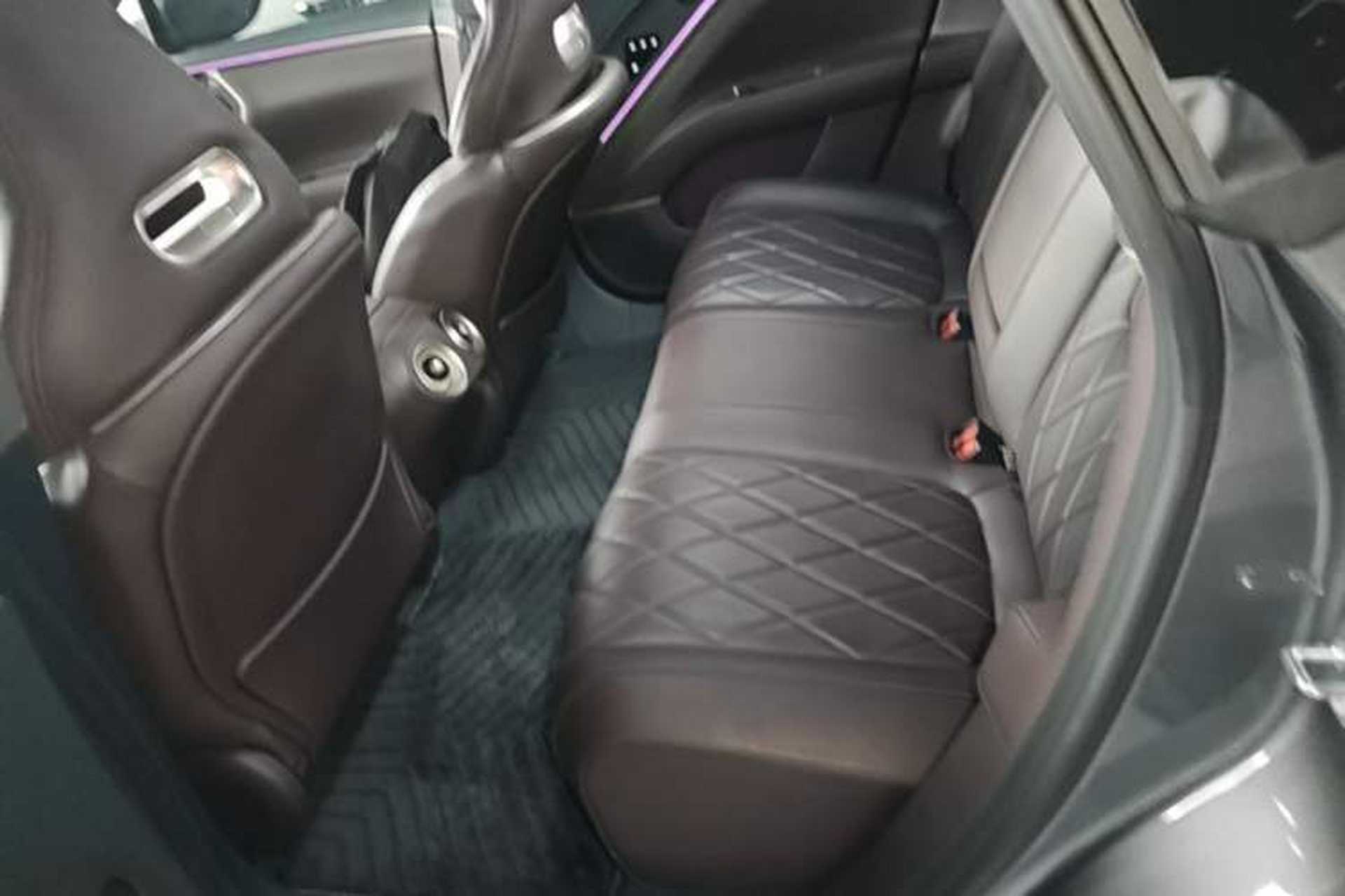 Used Avatr 11 2025 Year Updated Max Extended-Range Version Left Rear Seat