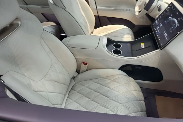 Used Avatr 11 2025 Night Rider Edition Right Front Seat