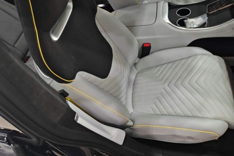 Used Avatr 11 2025 Year Updated Max Extended-Range Version Right Front Seat