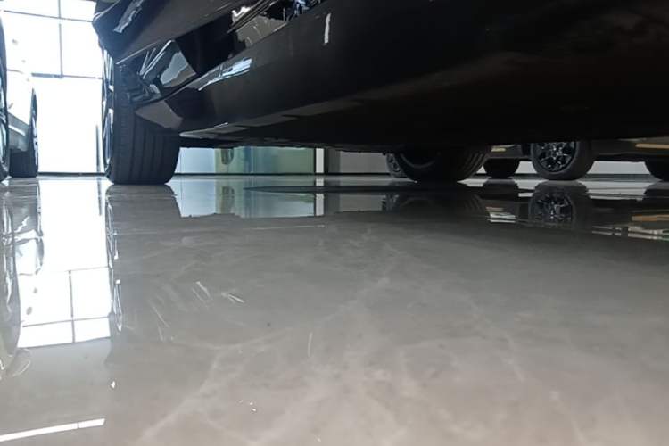Used Avatr 11 2025 Max All-Electric Four-Wheel Drive Right Side Sill
