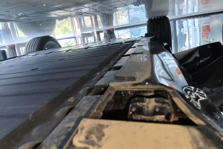 Used Avatr 11 2025 Year Updated Max Extended-Range Version Right Side Sill