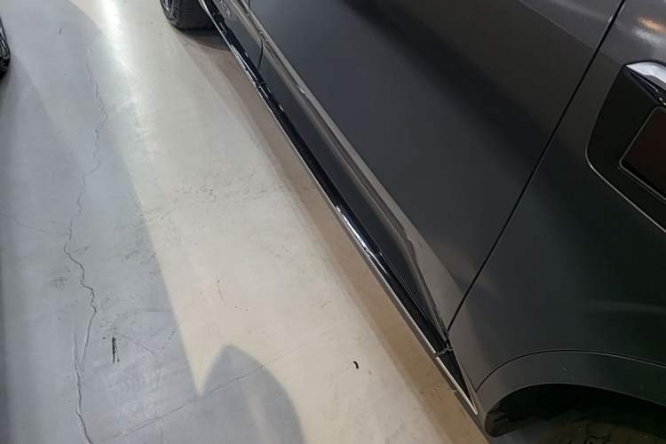 Used Avatr 11 2025 Night Rider Edition Right Side Sill