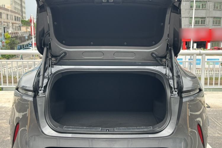 Used Avatr 11 2025 Year Updated Max Extended-Range Version Trunk