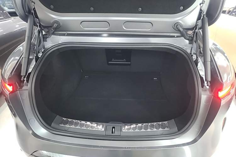 Used Avatr 11 2025 Night Rider Edition Trunk