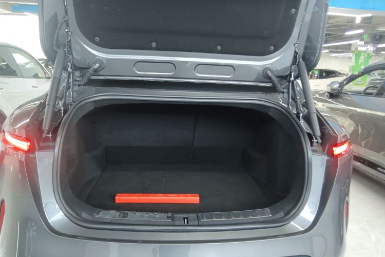 Used Avatr 11 2025 Ultra Extended-Range Edition Trunk
