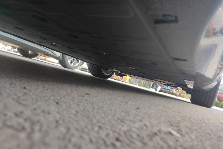 Used Avatr 11 2025 Max Pure Electric Edition Chassis Rear Right
