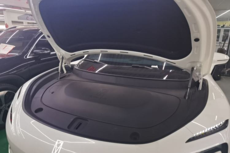 Used Avatr 11 2025 Max Extended-Range Edition Engine Bay