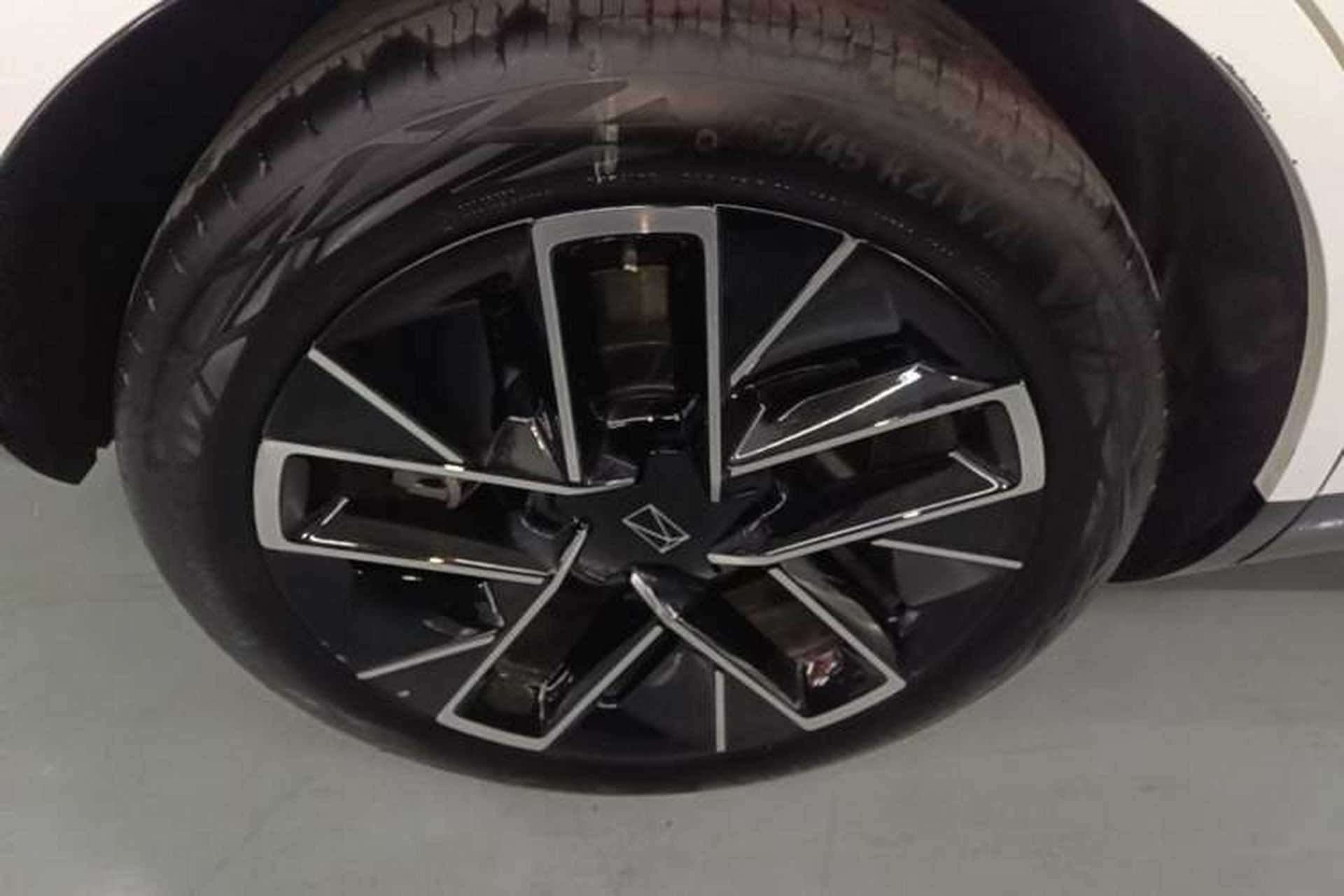 Used Avatr 11 2025 Max Extended-Range Edition Exterior 5