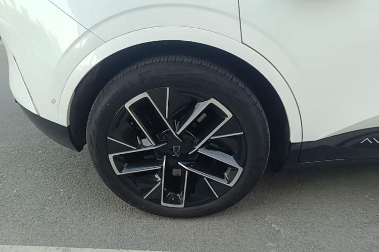 Used Avatr 11 2025 Max Pure Electric Edition Exterior 5