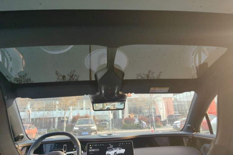 Used Avatr 11 2025 Max Pure Electric Edition Headliner