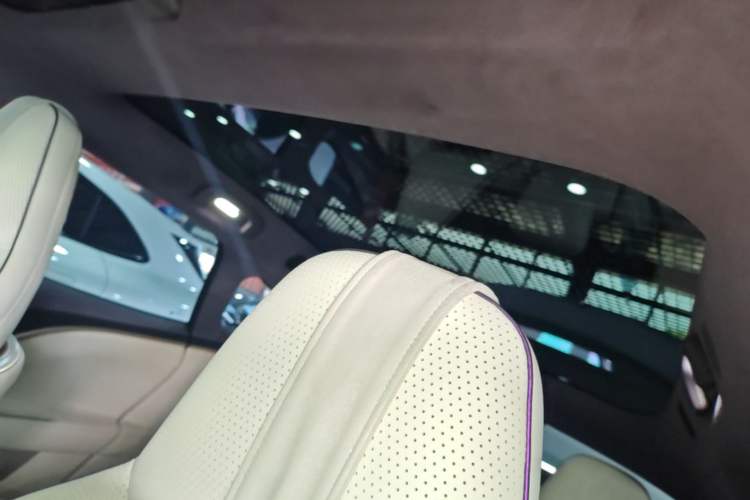 Used Avatr 11 2025 Year Updated Max Extended-Range Version Headliner