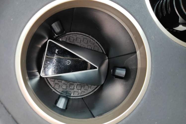 Used Avatr 11 2025 Year Updated Max Extended-Range Version Interior 1