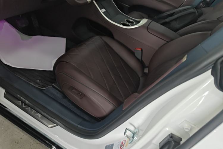 Used Avatr 11 2025 Ultra Extended-Range Edition Left Front Seat
