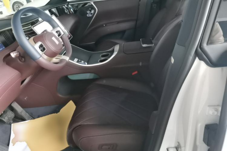 Used Avatr 11 2025 Year Updated Max Extended-Range Version Left Front Seat