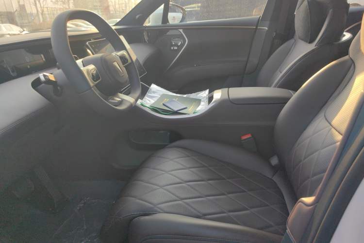 Used Avatr 11 2025 Max Pure Electric Edition Left Front Seat