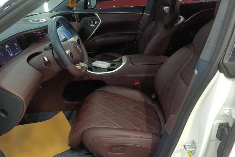 Used Avatr 11 2025 Year Updated Max Extended-Range Version Left Front Seat