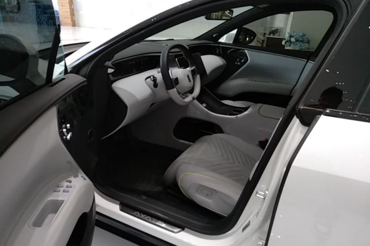 Used Avatr 11 2025 Max All-Electric Four-Wheel Drive Left Front Seat