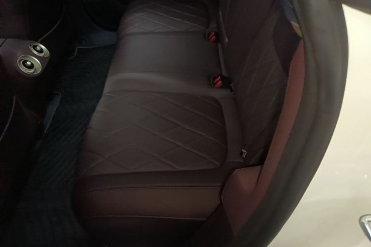 Used Avatr 11 2025 Max Extended-Range Edition Left Rear Seat