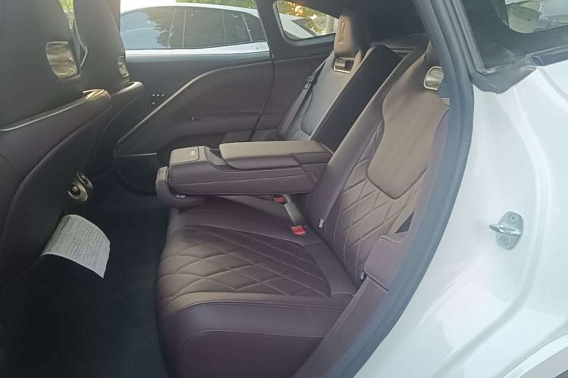 Used Avatr 11 2025 Max Pure Electric Edition Left Rear Seat