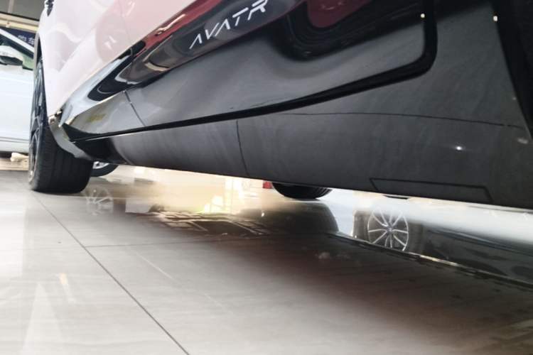 Used Avatr 11 2025 Year Updated Max Extended-Range Version Left Side Sill