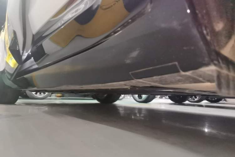 Used Avatr 11 2025 Max Extended-Range Edition Left Side Sill