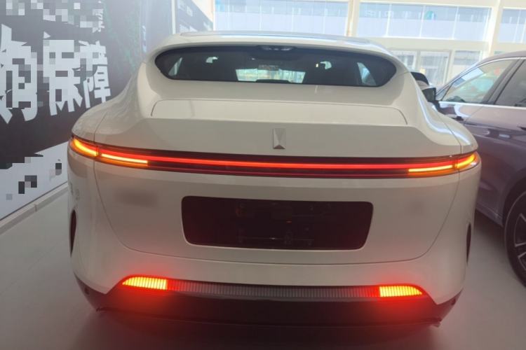 Used Avatr 11 2025 Ultra Extended-Range Edition Rear