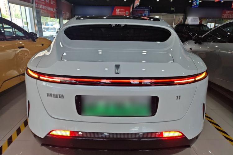 Used Avatr 11 2025 Year Updated Max Extended-Range Version Rear
