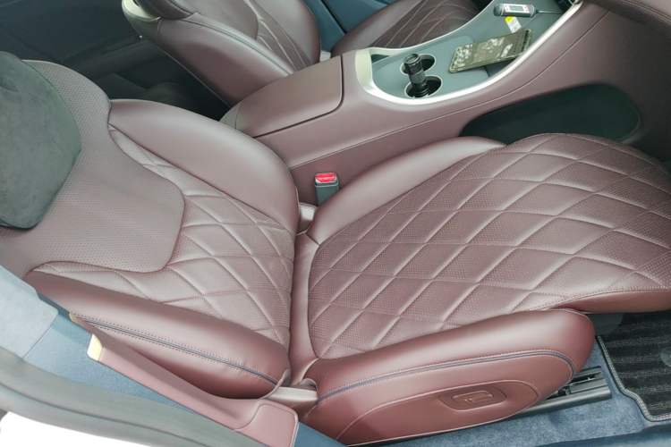 Used Avatr 11 2025 Year Updated Max Extended-Range Version Right Front Seat