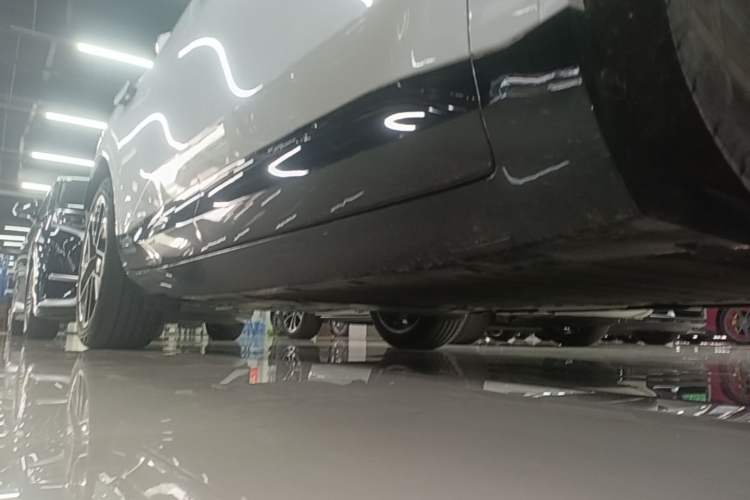 Used Avatr 11 2025 Year Updated Max Extended-Range Version Right Side Sill