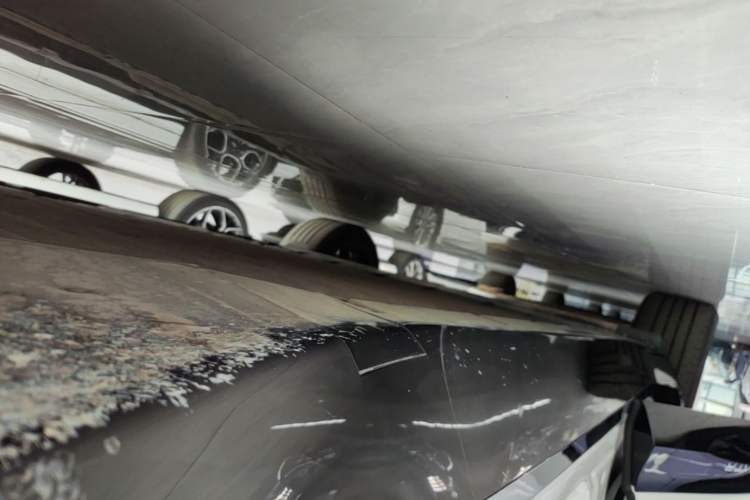 Used Avatr 11 2025 Ultra Extended-Range Edition Right Side Sill