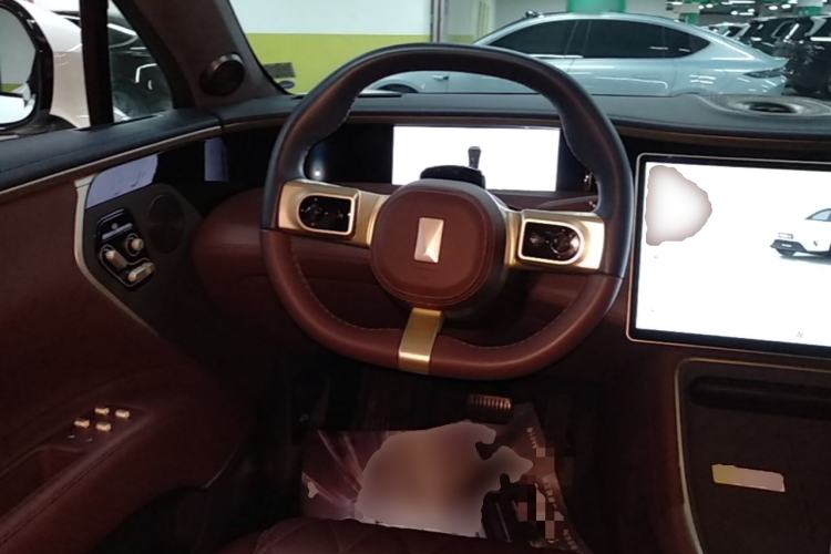 Used Avatr 11 2025 Year Updated Max Extended-Range Version Steering Wheel