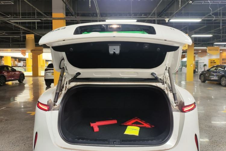 Used Avatr 11 2025 Ultra Extended-Range Edition Trunk