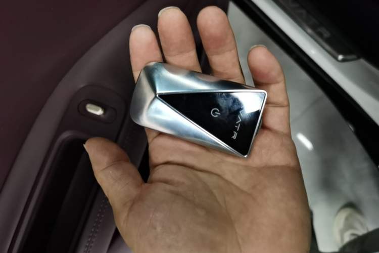 Used Avatr 11 2025 Ultra Extended-Range Edition Vehicle Key